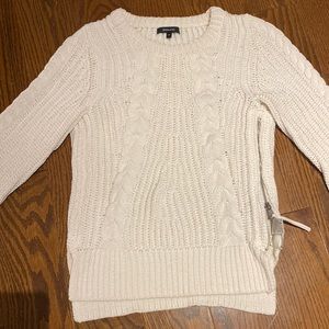 RW&CO women’s sweater